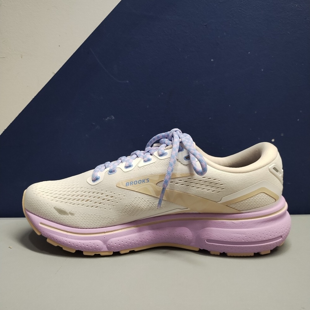 Brooks Women's Athletic Shoes in Cream and Purple - Picture 5 of 13